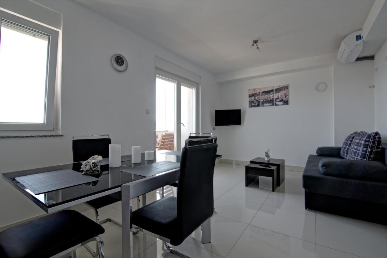 Apartments Maris Senj 2 Екстер'єр фото